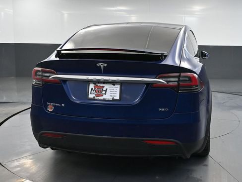 Used 2018 Tesla Model X 100D image 5