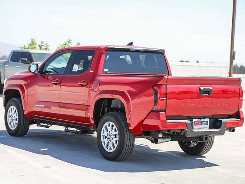 New 2026 Toyota Tacoma SR5 RWD image 7