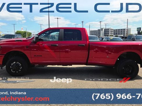 New 2026 RAM 3500 Big Horn AWD/4WD image 4