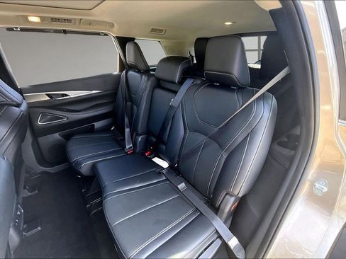 Used 2023 INFINITI QX60 Luxe w/ Performance Audio Package FWD image 22