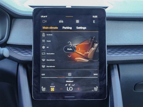 Used 2023 Polestar Polestar 2 image 14