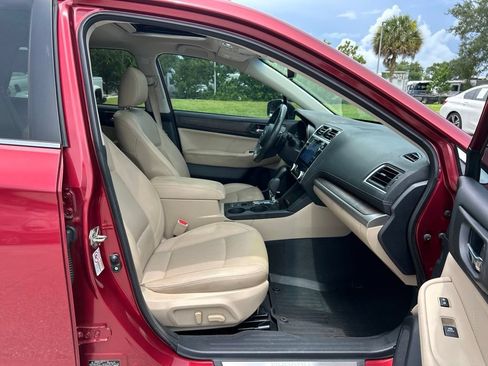 Used 2018 Subaru Outback 3.6R Limited AWD/4WD image 40