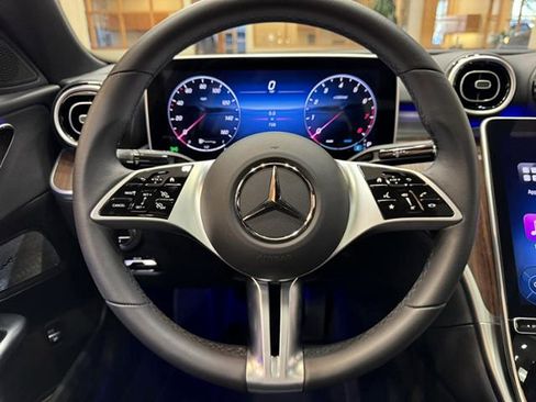 Used 2025 Mercedes-Benz C 300 4MATIC Sedan image 13