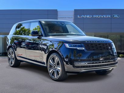 New 2026 Land Rover Range Rover Long Wheelbase SE