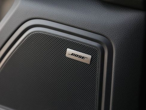 New 2025 Porsche Macan image 28