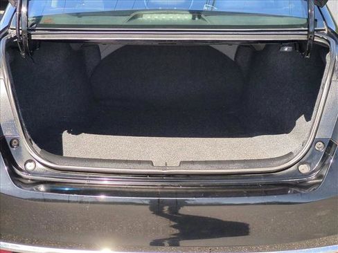 Used 2017 Honda Accord LX image 6