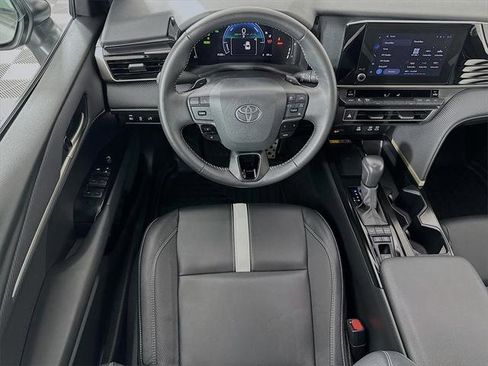 Certified 2025 Toyota Camry SE image 23