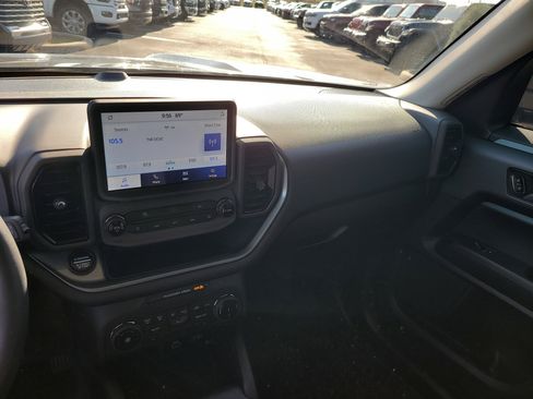Used 2024 Ford Bronco Sport Badlands image 19