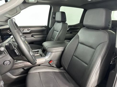 Used 2024 Chevrolet Silverado 1500 LTZ w/ LTZ Premium Package AWD/4WD image 13