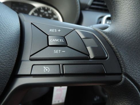 New 2025 Nissan Versa SV w/ Trunk Package image 20