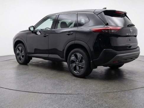 Used 2025 Nissan Rogue SV FWD image 6