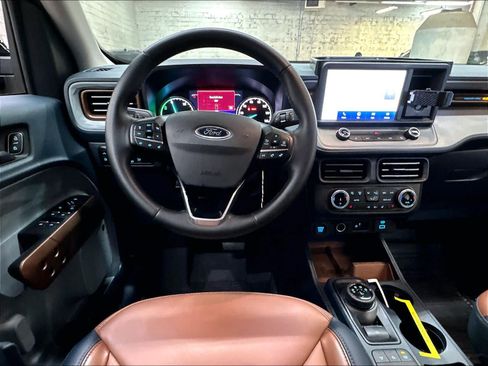 Used 2024 Ford Maverick Lariat FWD image 8