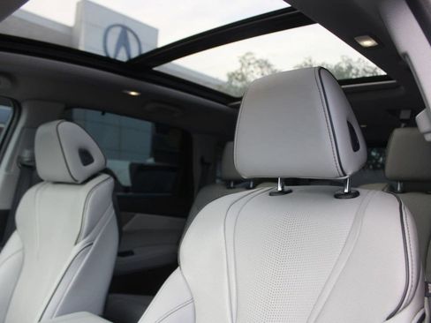 Used 2023 Acura MDX w/ Advance Package AWD/4WD image 34