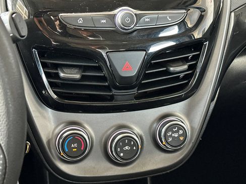 Used 2021 Chevrolet Spark LT FWD image 20