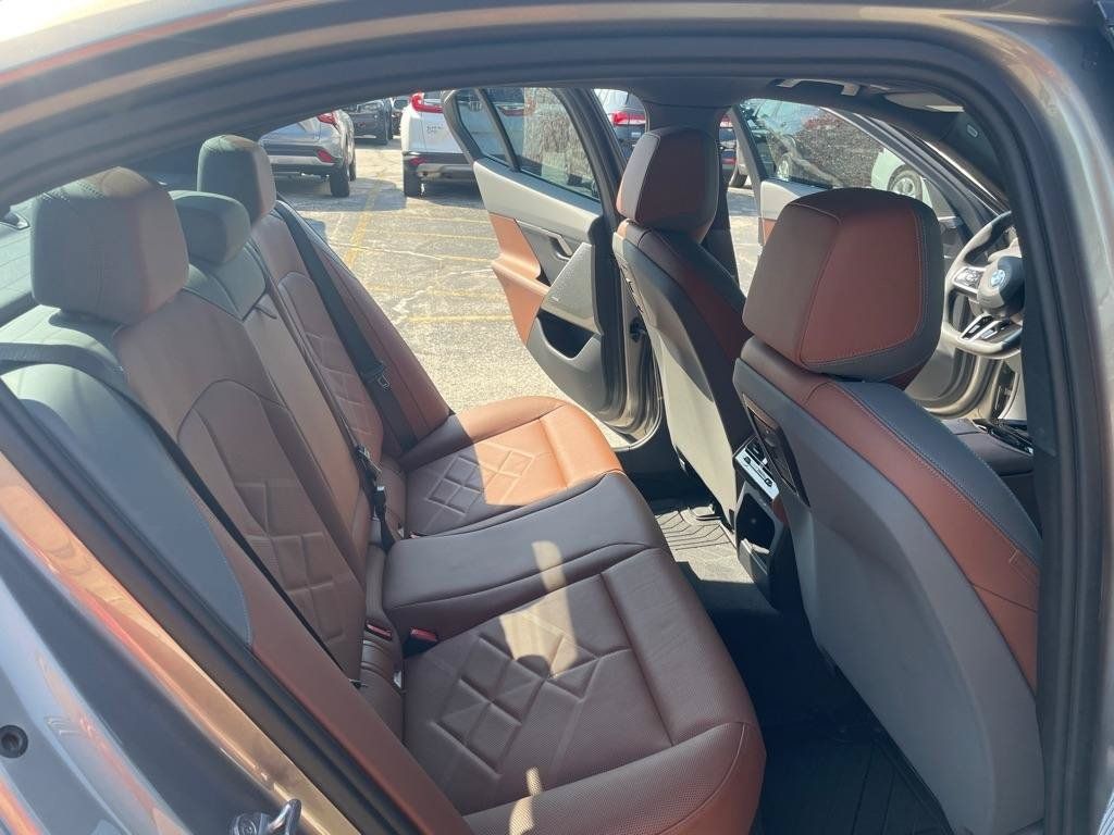 Used 2024 BMW 530i xDrive w/ M Sport Package AWD/4WD image 12