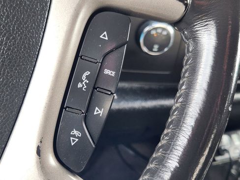 Used 2011 GMC Sierra 3500 SLE w/ SLE Preferred Package image 21