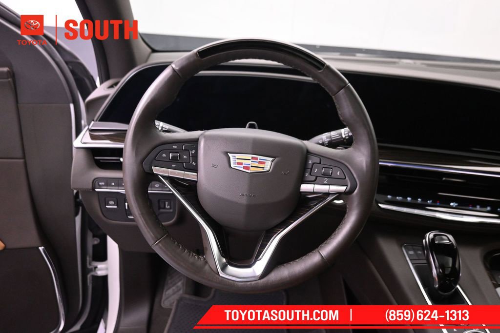 Used 2024 Cadillac Escalade Sport w/ LPO, ONYX Package AWD/4WD image 28