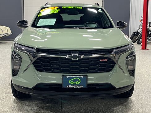 Certified 2024 Chevrolet Trax RS w/ Sunroof Package image 8