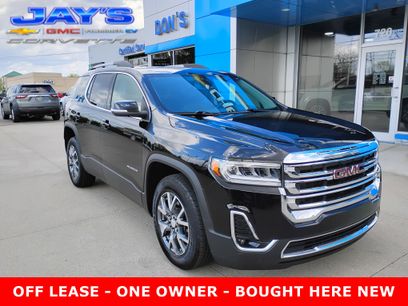 Used 2023 GMC Acadia SLT w/ LPO, Floor Liner Package