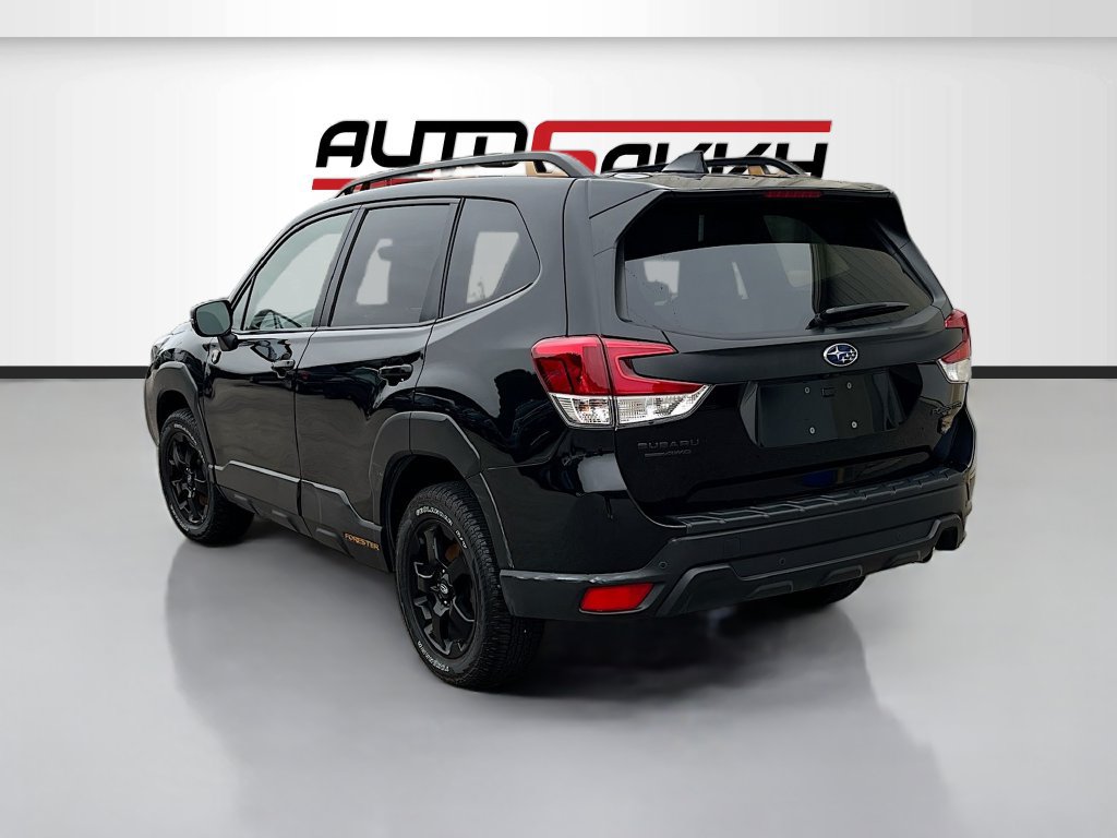 Used 2025 Subaru Forester Wilderness AWD/4WD image 5