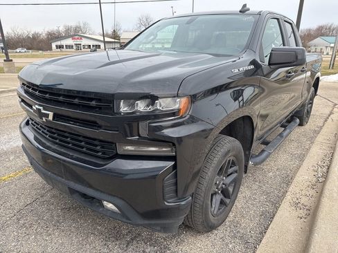 Used 2020 Chevrolet Silverado 1500 RST w/ RST 2.7L Value Package image 3