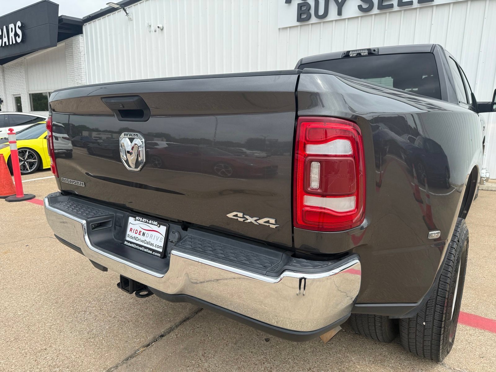 Used 2024 RAM 3500 Big Horn w/ Bed Utility Group AWD/4WD image 5