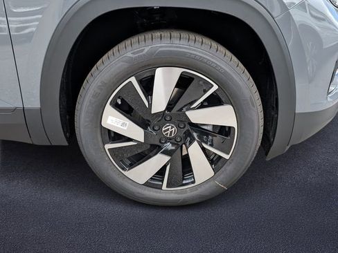 New 2026 Volkswagen Atlas Cross Sport SE AWD/4WD image 6