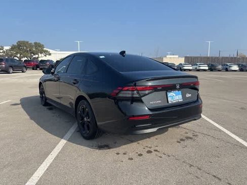Used 2025 Honda Accord SE image 3