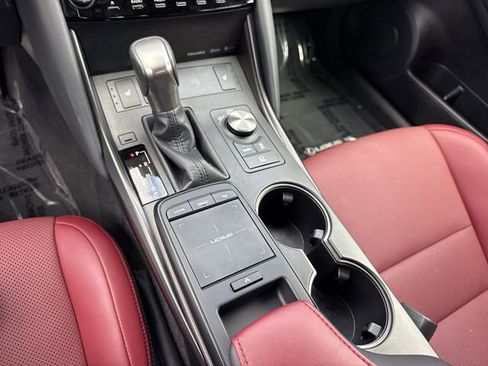 Used 2025 Lexus IS 350 F Sport RWD image 21