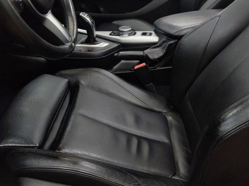 Used 2016 BMW M235i xDrive Convertible image 17