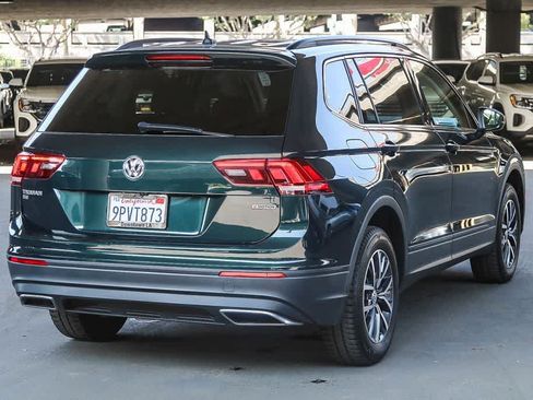 Used 2019 Volkswagen Tiguan SE w/ Panoramic Sunroof Package AWD/4WD image 7