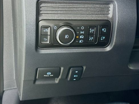 New 2026 Ford F250 Platinum image 11