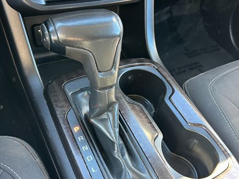 Used 2017 GMC Canyon SLE w/ SLE Convenience Package image 30