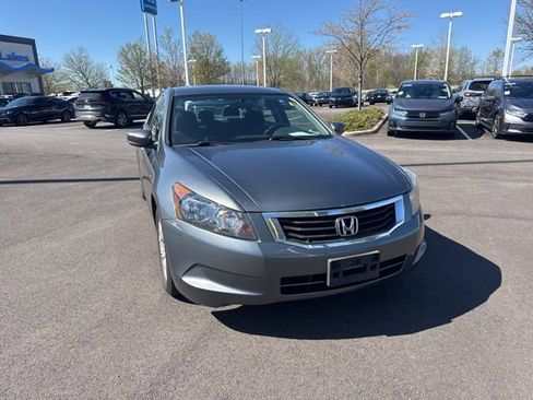 Used 2009 Honda Accord LX-P image 4
