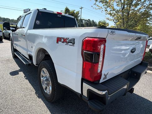 Used 2024 Ford F250 Lariat w/ Chrome Package AWD/4WD image 10