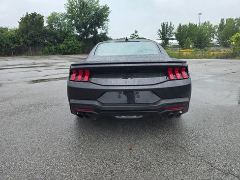 Used 2024 Ford Mustang GT RWD image 4