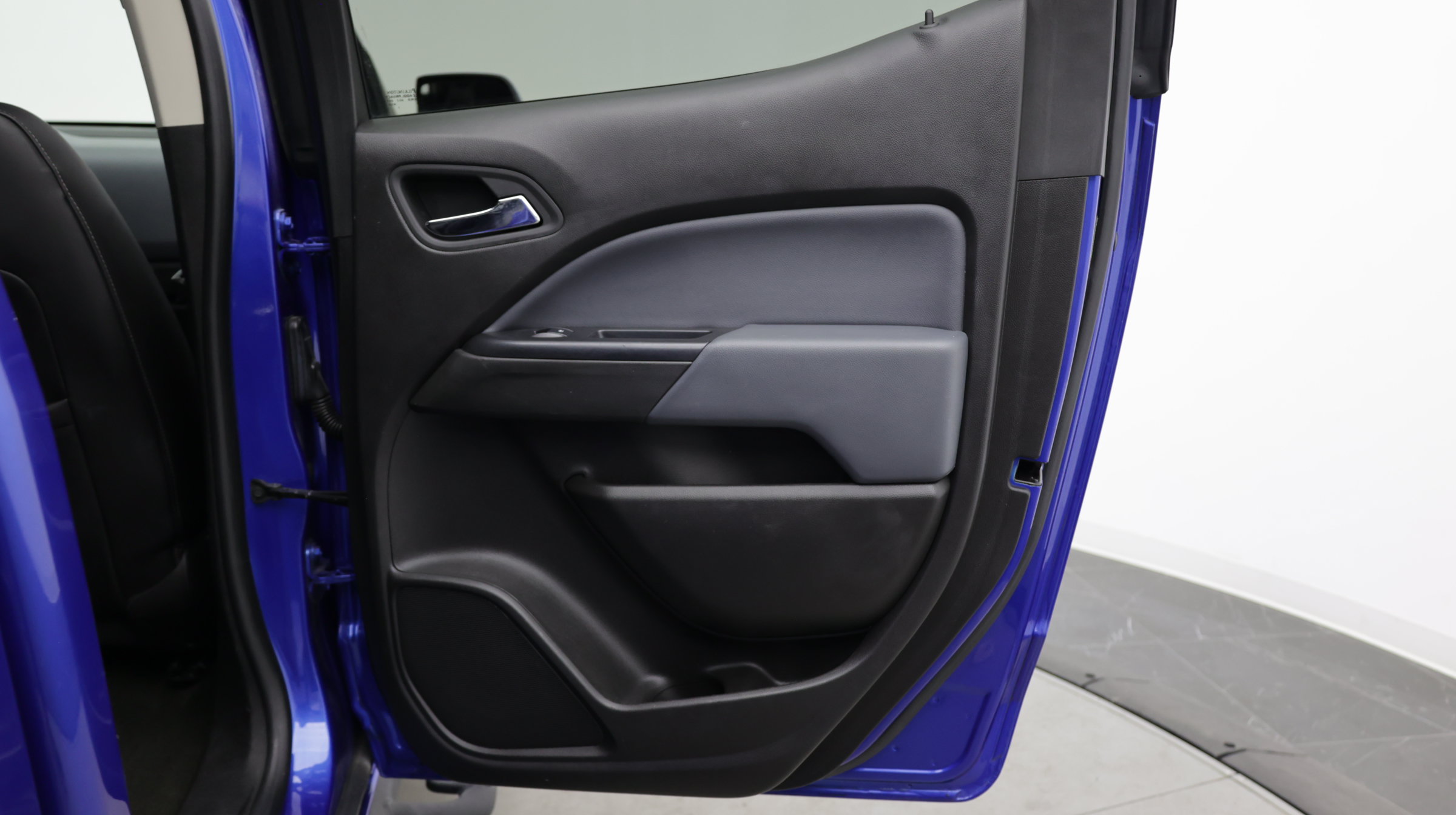Used 2018 Chevrolet Colorado Z71 RWD image 34
