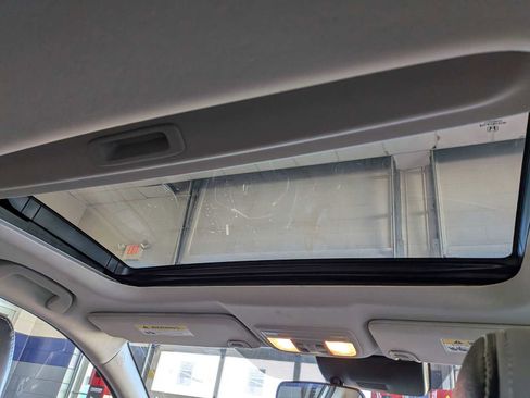 Certified 2019 Honda Civic EX image 21