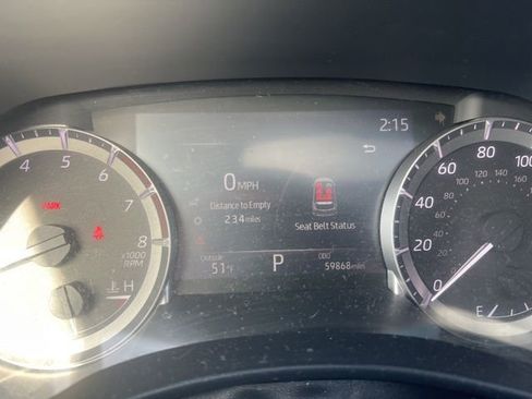 Used 2023 Toyota Highlander XLE image 13