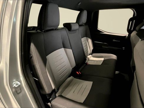 Used 2024 Toyota Tacoma TRD Off-Road image 25