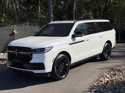 New 2025 Lincoln Navigator L Reserve