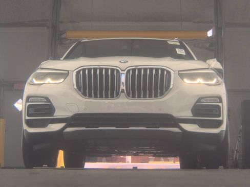 Used 2020 BMW X5 sDrive40i w/ Convenience Package RWD image 4