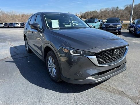 Used 2023 MAZDA CX-5 AWD 2.5 S w/ Preferred Package image 2