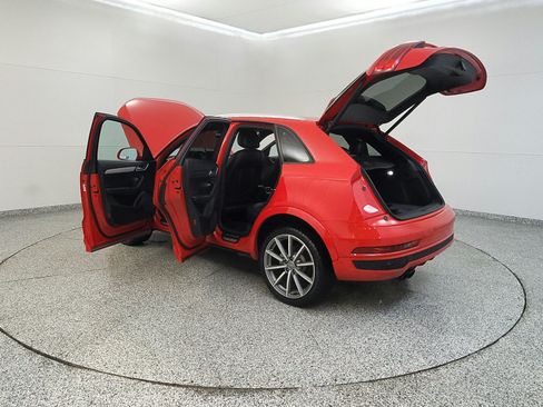 Used 2018 Audi Q3 2.0T Premium FWD image 10
