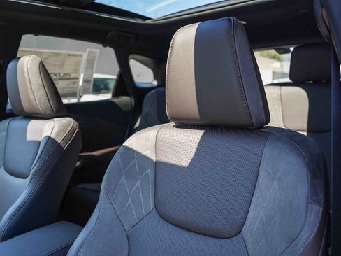 New 2026 Lexus RX 350 w/ Luxury Package image 24