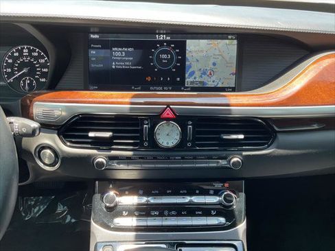 Used 2017 Genesis G90 5.0 Ultimate RWD image 21