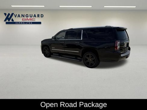 Used 2015 GMC Yukon XL Denali w/ Premium Package AWD/4WD image 4