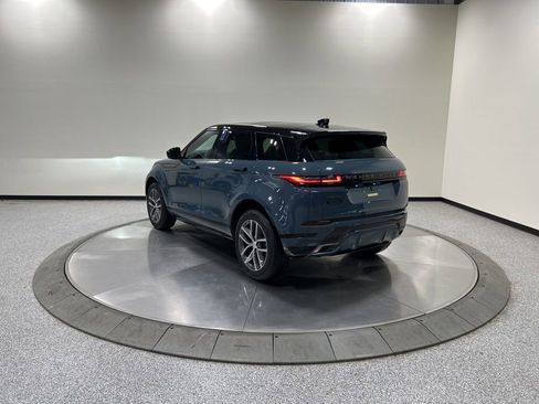 Used 2024 Land Rover Range Rover Evoque Dynamic SE image 8