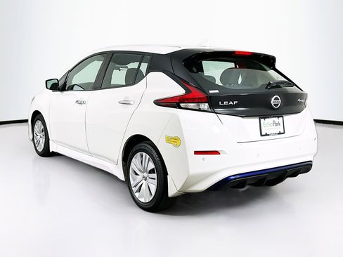 Used 2022 Nissan Leaf S FWD image 5