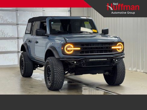 Used 2023 Ford Bronco 4-Door AWD/4WD image 1